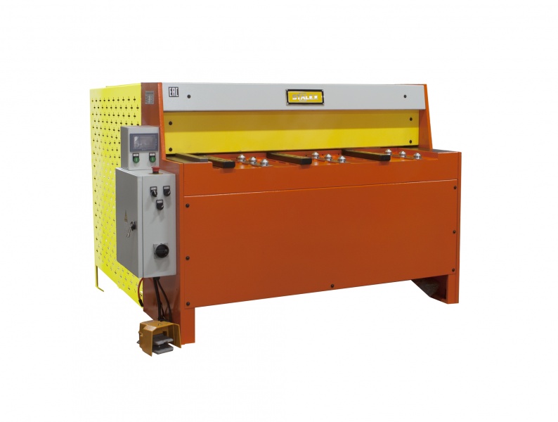 70ba6dd9a2fd1e245e80e07d1922abea-1 Гильотина электромеханическая STALEX Q11-4х1300NC — изображение 1